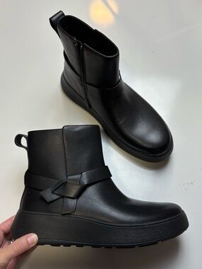 Fitflop Black Leather Ankle Boots with Knot Detail